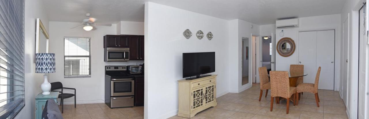 Makani Beach House 335 Hollywood Exterior photo